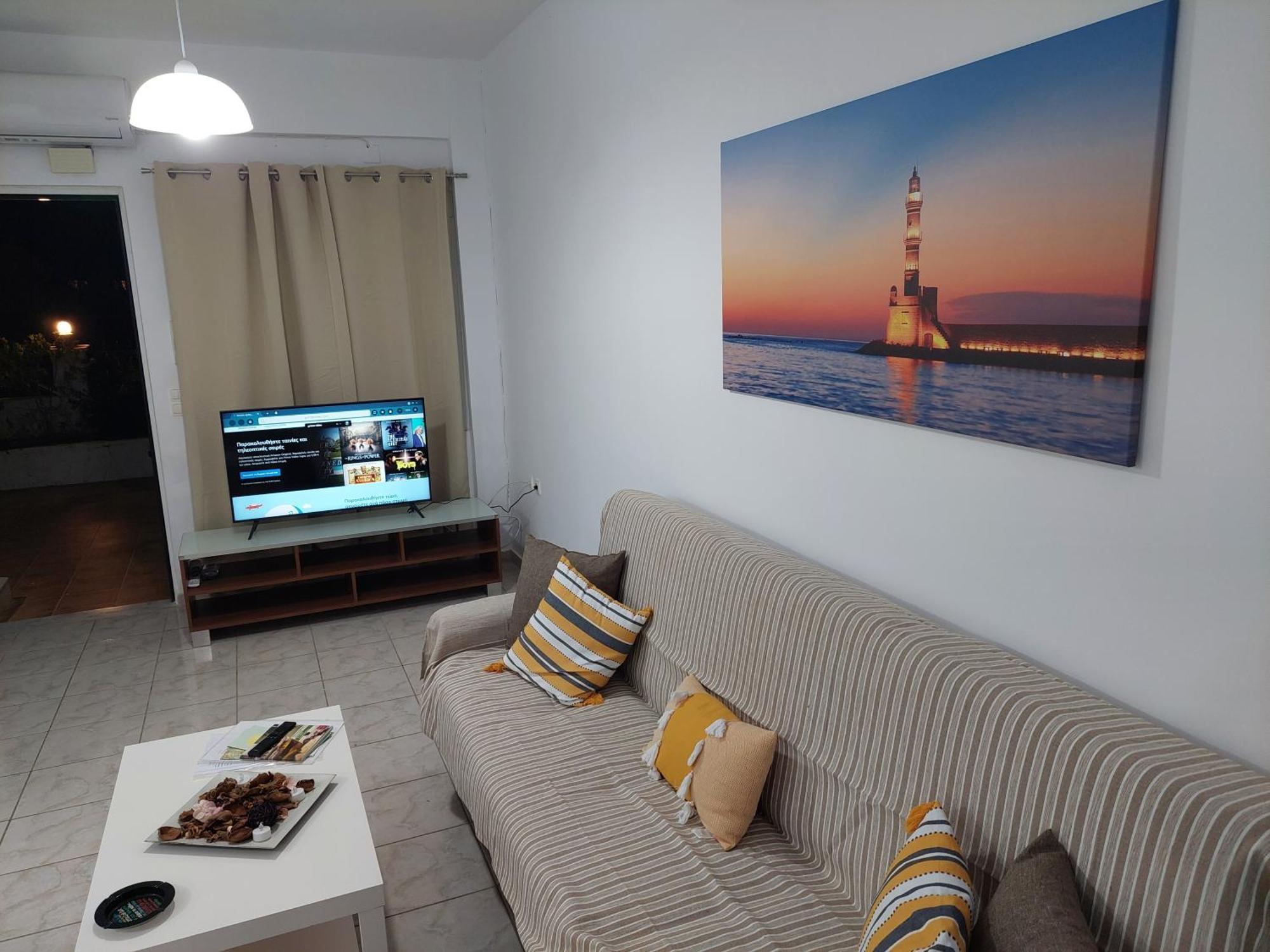 Iakovos Apartments Chorafakia エクステリア 写真