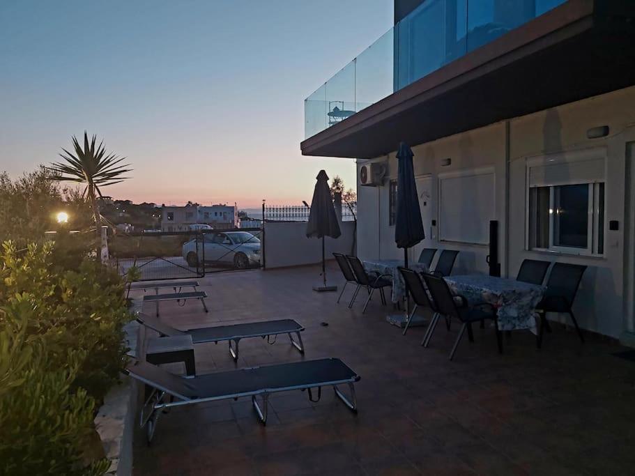Iakovos Apartments Chorafakia エクステリア 写真